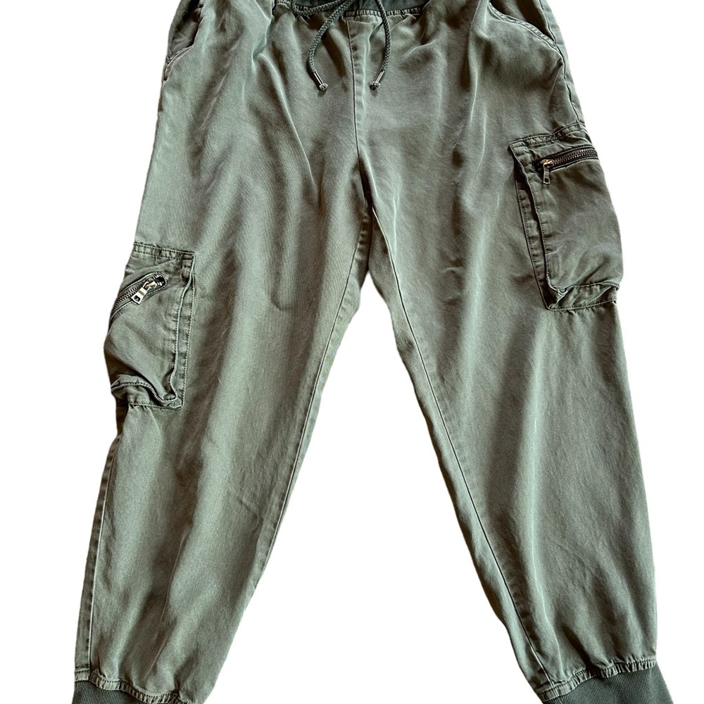Young Fabulous & Broke Women’s Olive Green Cargo Pocket Joggers Size Med…
